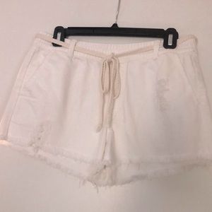 Aerie white denim shorts -S